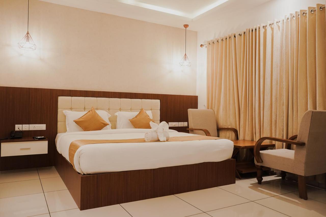 Sprise Munnar Resort And Spa Ngoại thất bức ảnh